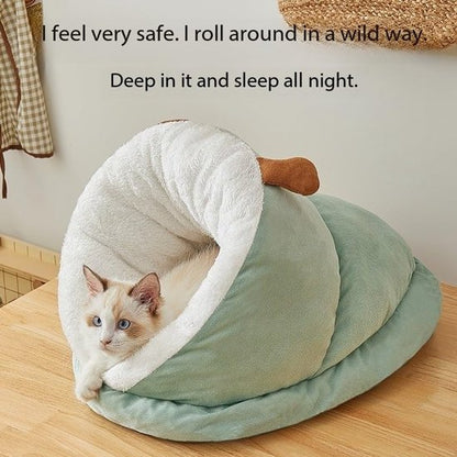 Cat Bed - Comfortable Slipper-Shaped Cat Bed - Semi-Closed Pet Den - Suitable for Indoor Cats and Small Dogs - Warm Plush Cat and Dog Bed - Non-Slip Bottom - 50*35*30 cm - Vegetable